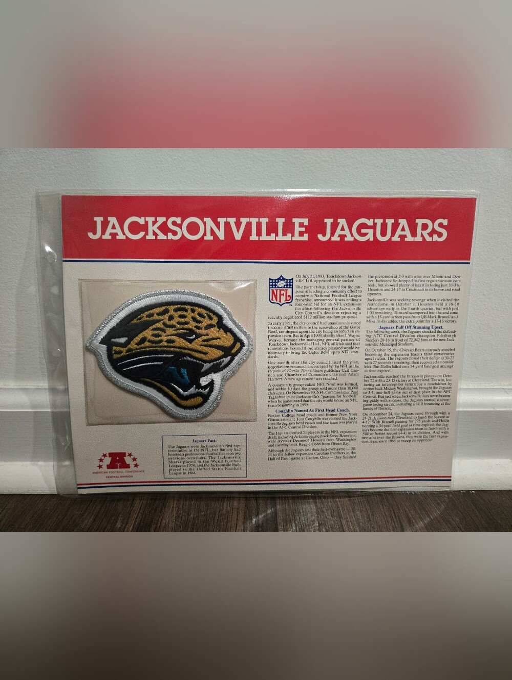 Vintage NFL 1995 Jacksonville Jaguars Iron On Patch And Info Card